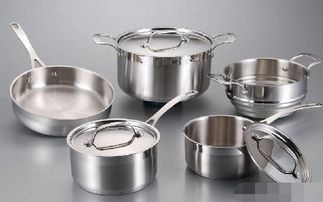 我們國內的火車軌道，為何幾乎都“生銹”，而非不銹鋼？